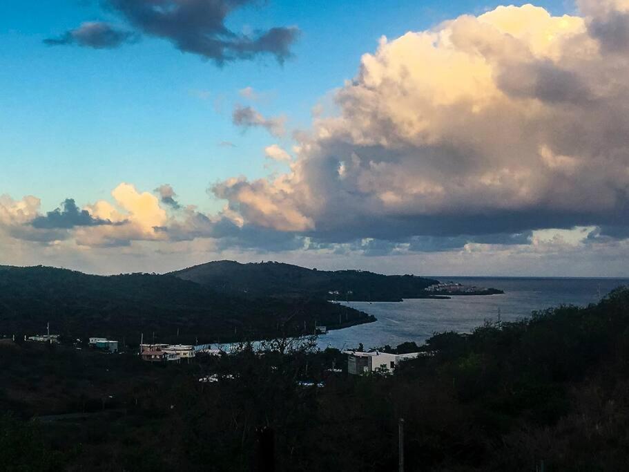Casa Carmen Culebra- Atenas Isla Culebra エクステリア 写真